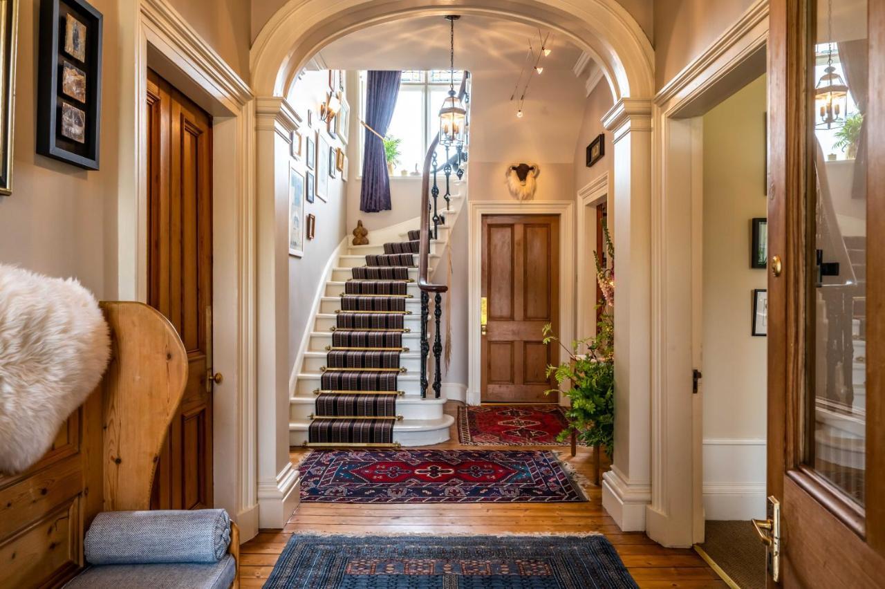 לינה וארוחת בוקר נאירן Washington House מראה חיצוני תמונה